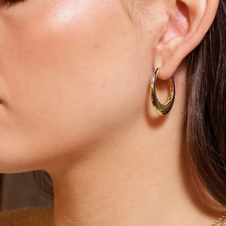 Remy Oval Hoop Earrings Gold