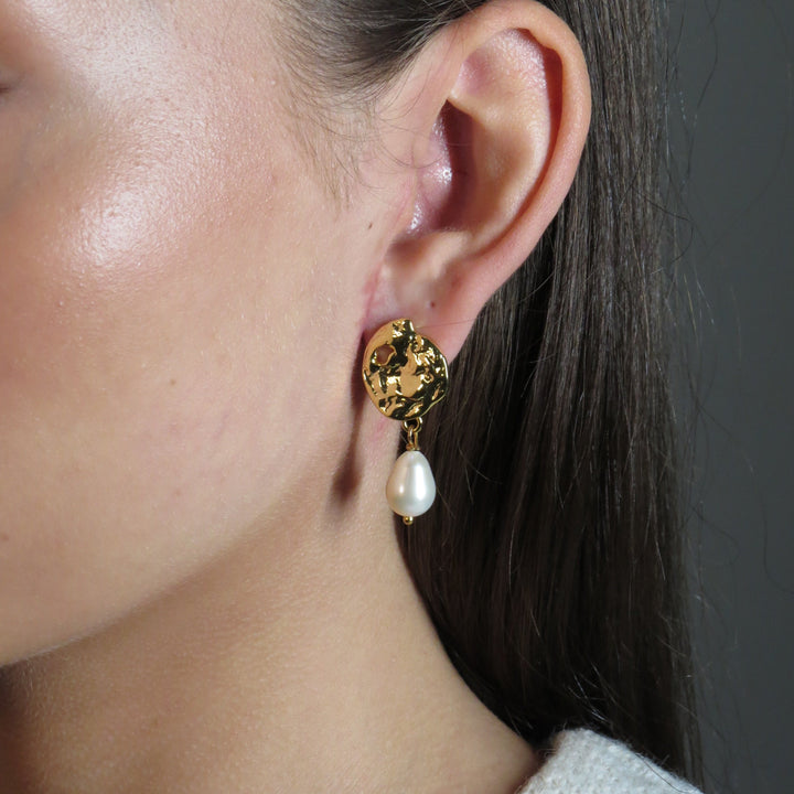 Bianca Pearl Drop Earrings Gold
