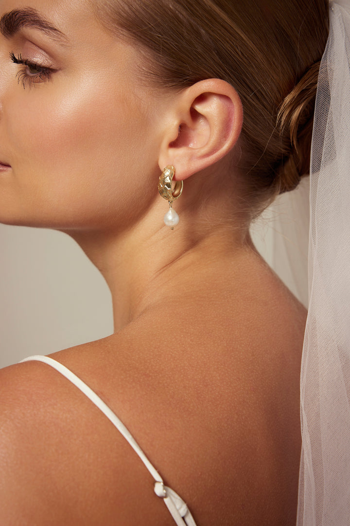 Julie Pearl Drop Earrings Gold