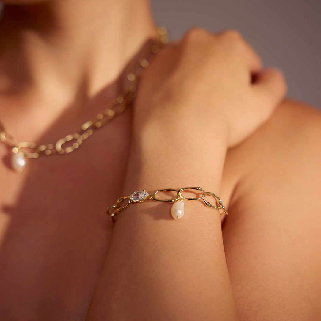 Yume Bracelet in Gold