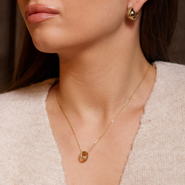 Macy Necklace