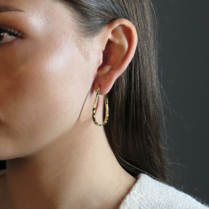 Izumi Hoop Earrings