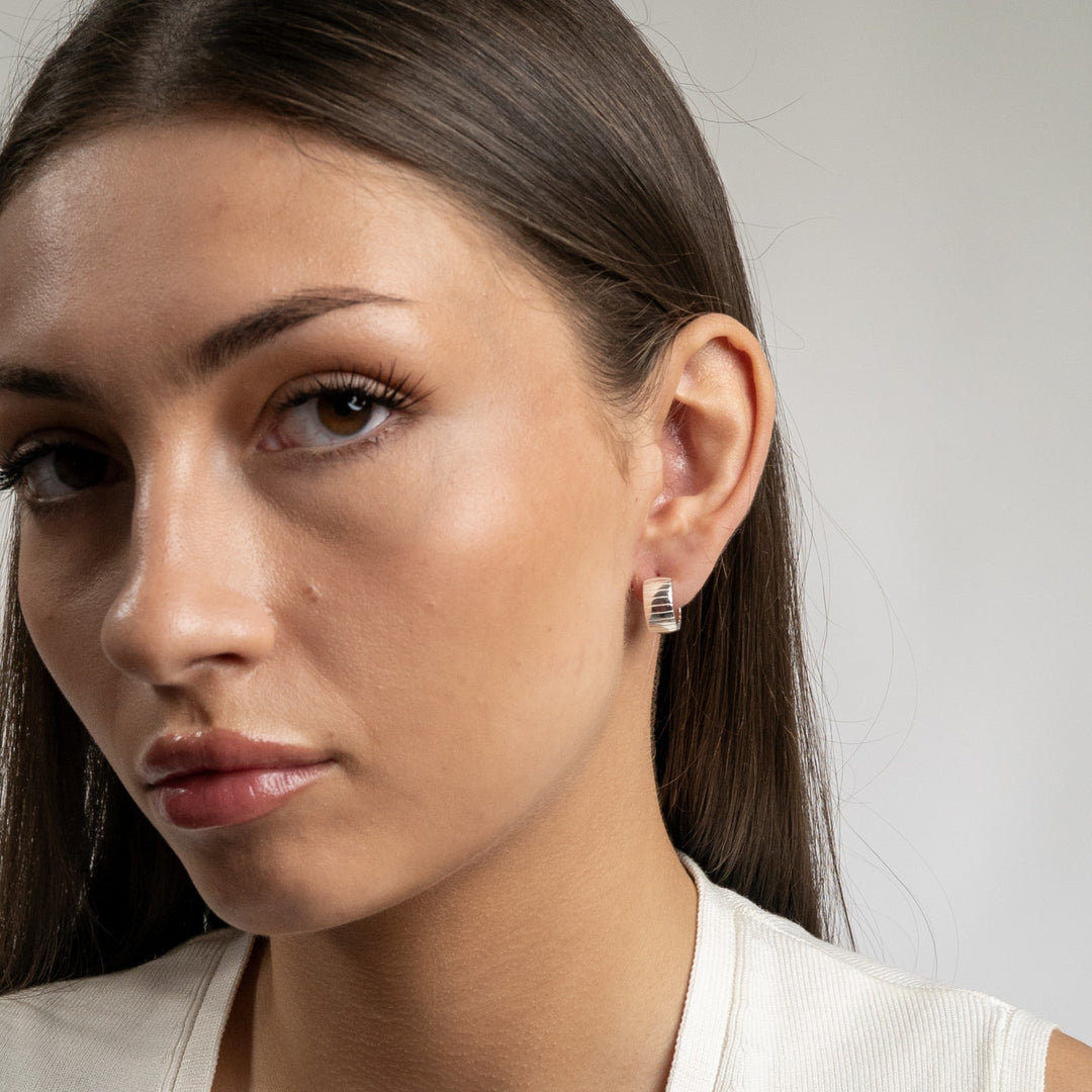 Savoy Ribbed Hoop Earrings
