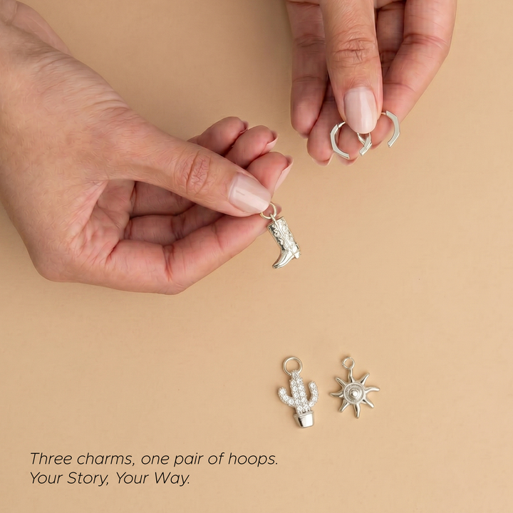 Howdy Honey Charm Earrings Set Silver