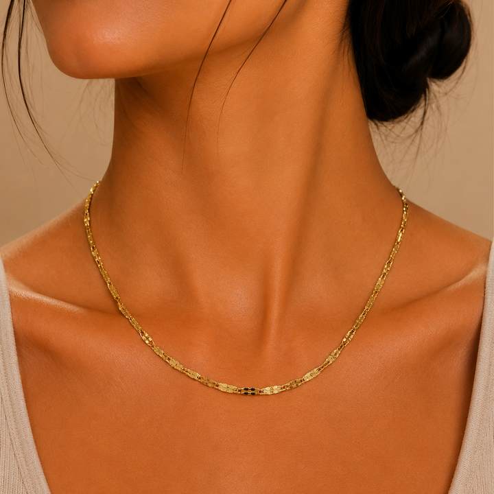 Cassie Necklace Gold