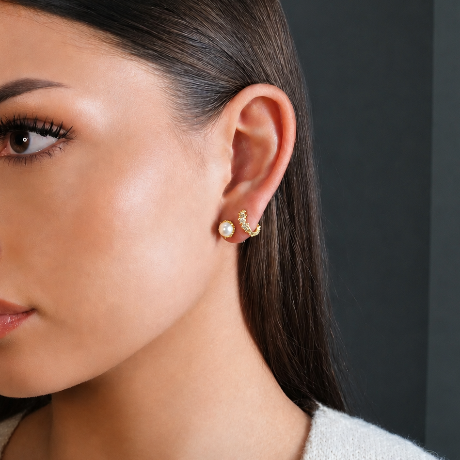 Anna Stud Earrings Gold