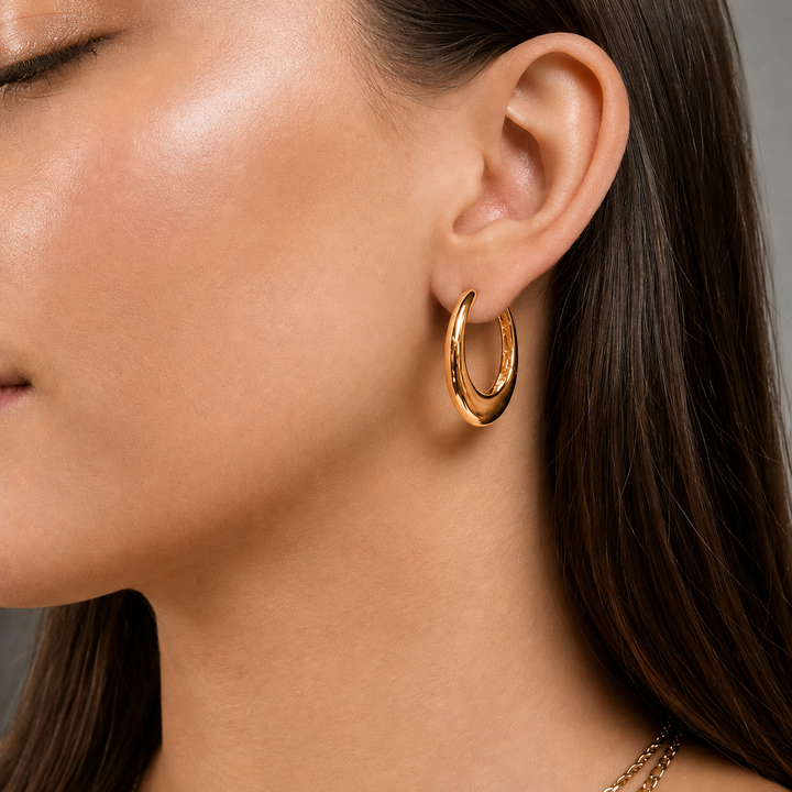 Remy Oval Hoop Earrings Gold