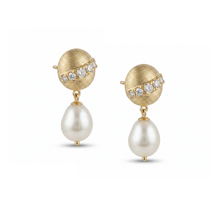Hana Pearl Drop Earrings in Gold