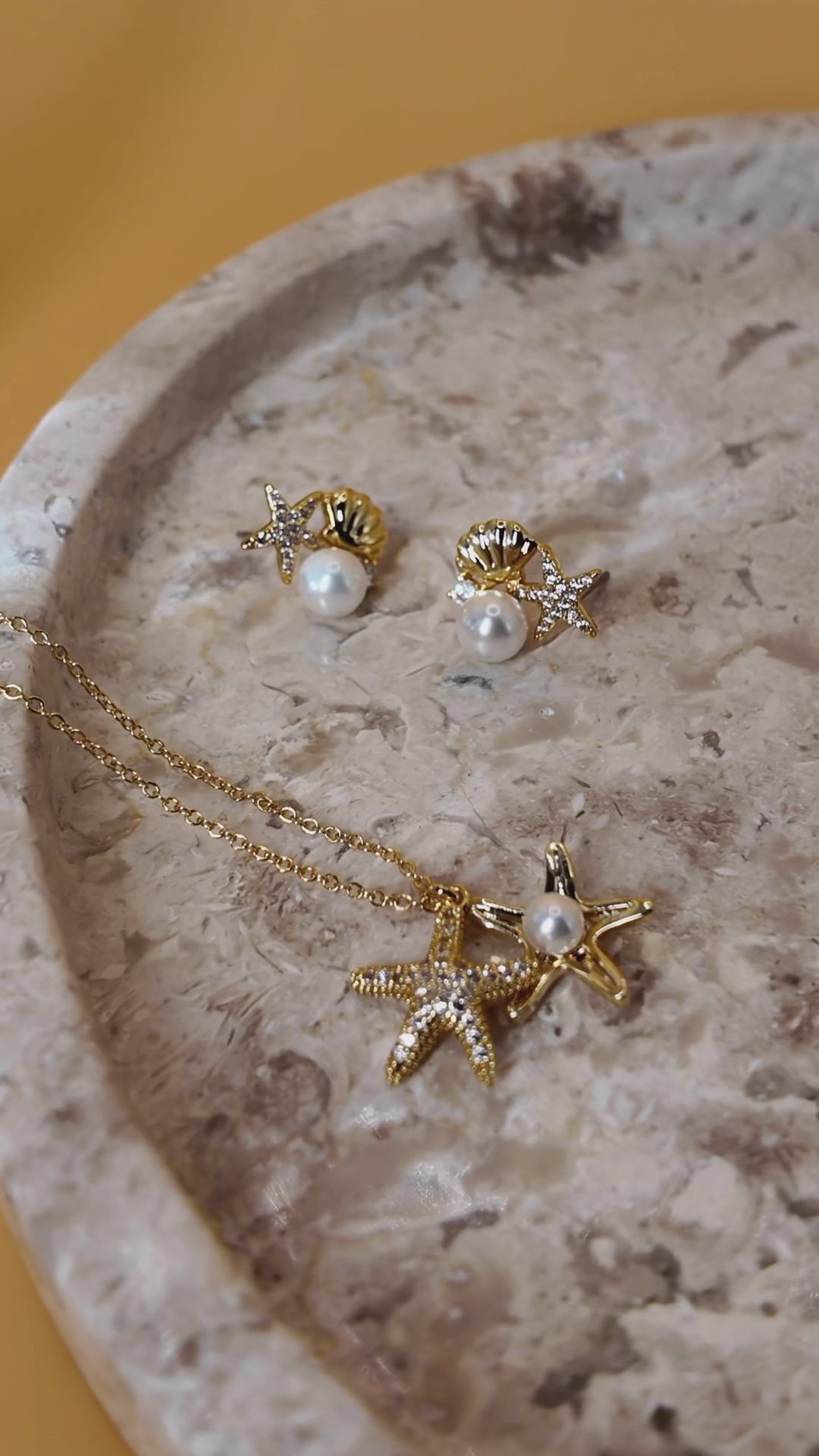 Miram Gold Gift Set